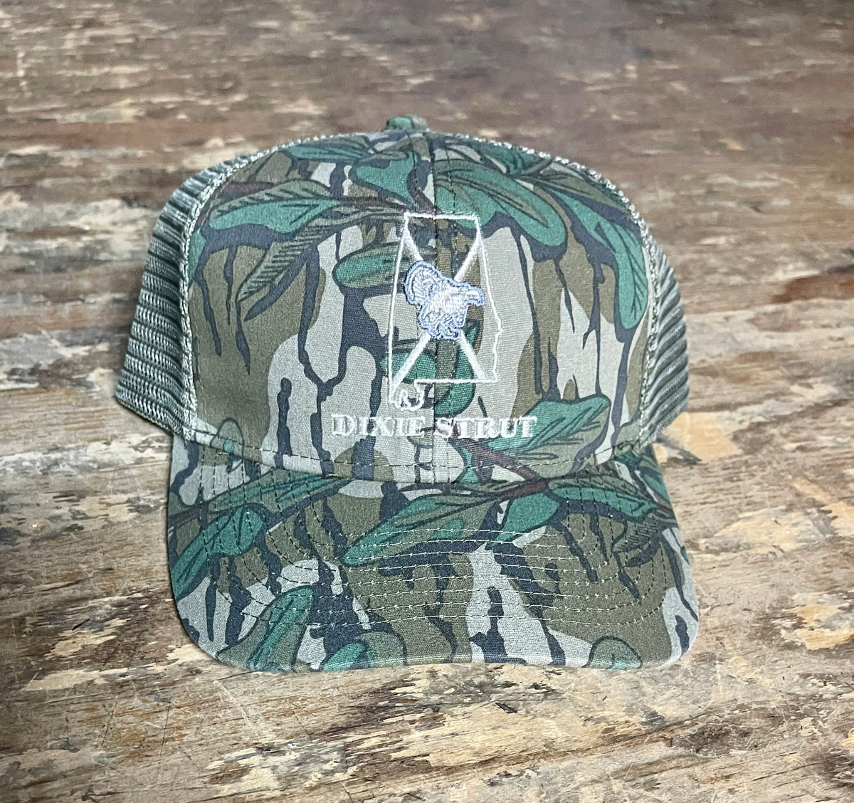 Turkey Strut Leather Patch Trucker Hat Mossy Oak Greenleaf/Loden – AG  Outfitters NC