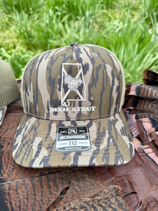 Dixie Strut Richardson 112 Cap Bottomland w/ Loden Mesh SnapBack